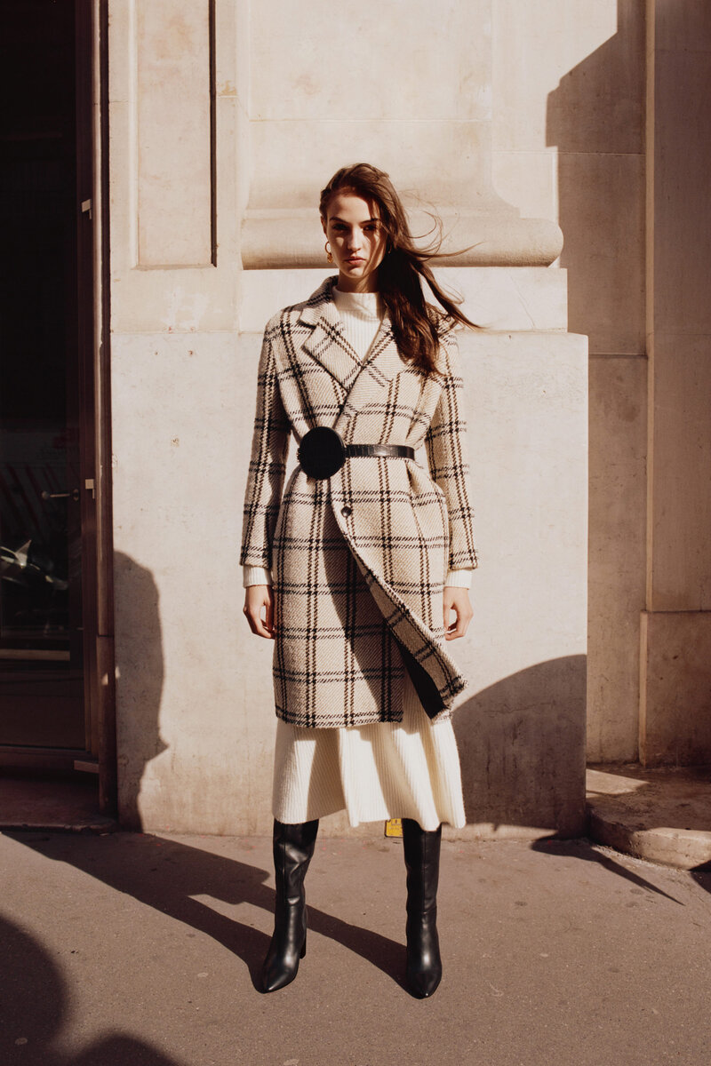 Модные пальто сезона с показов Lanvin, Dries Van Noten, Dolce & Gabbana, Maje, Mulberry