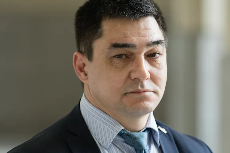 Сергей Давидис