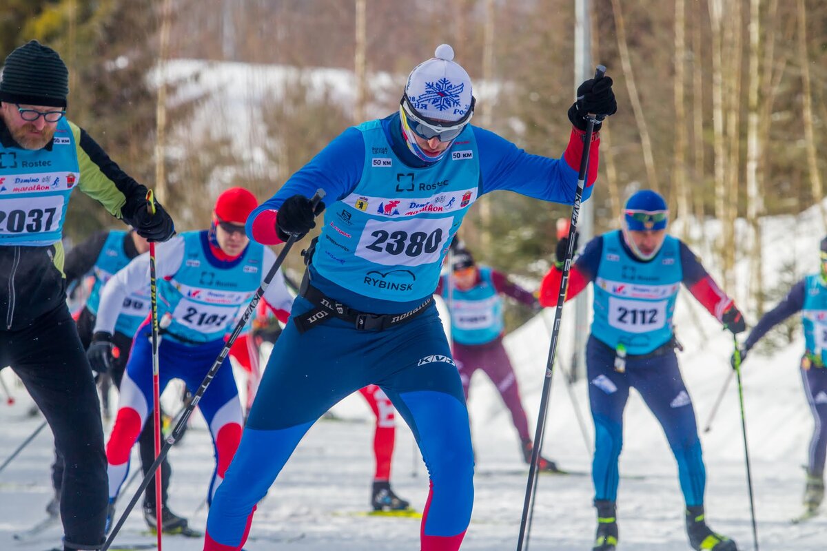  КМС по лыжным гонкам, PRO-эксперт «Спортмастер PRO» Виктор Саветников 