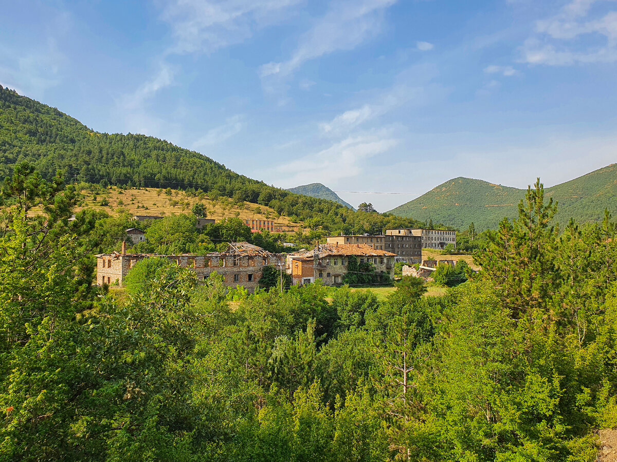 Посёлок Kurbnesh