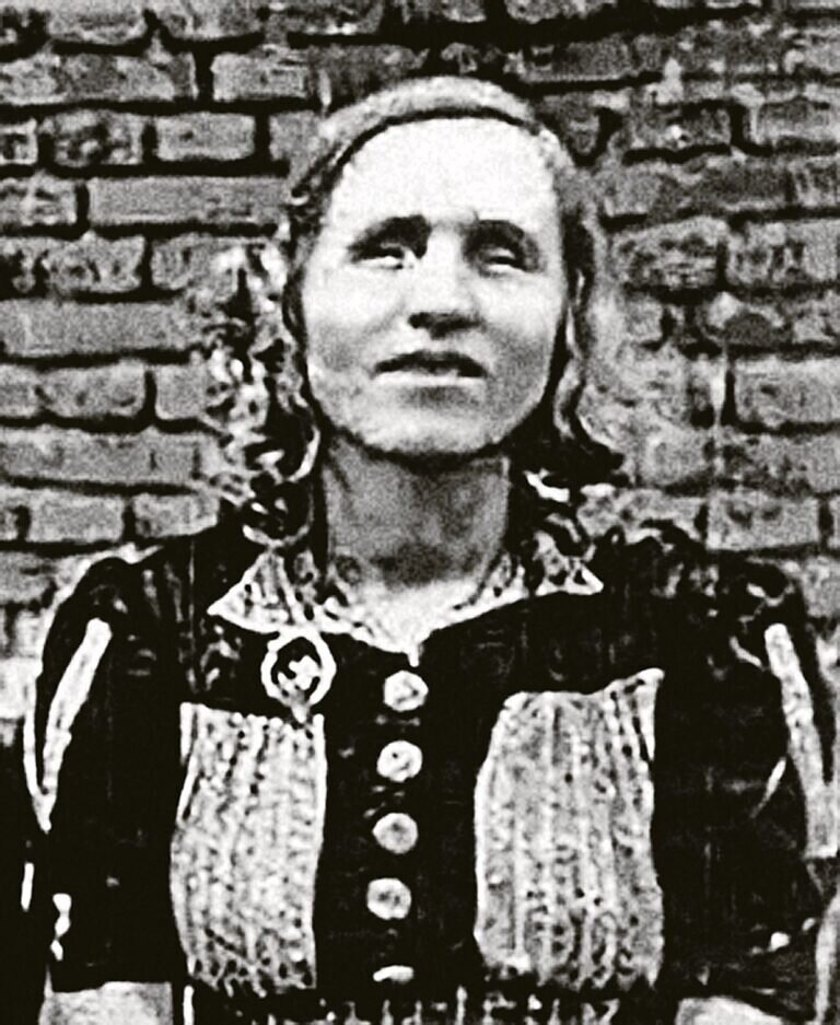 Ванга в молодости