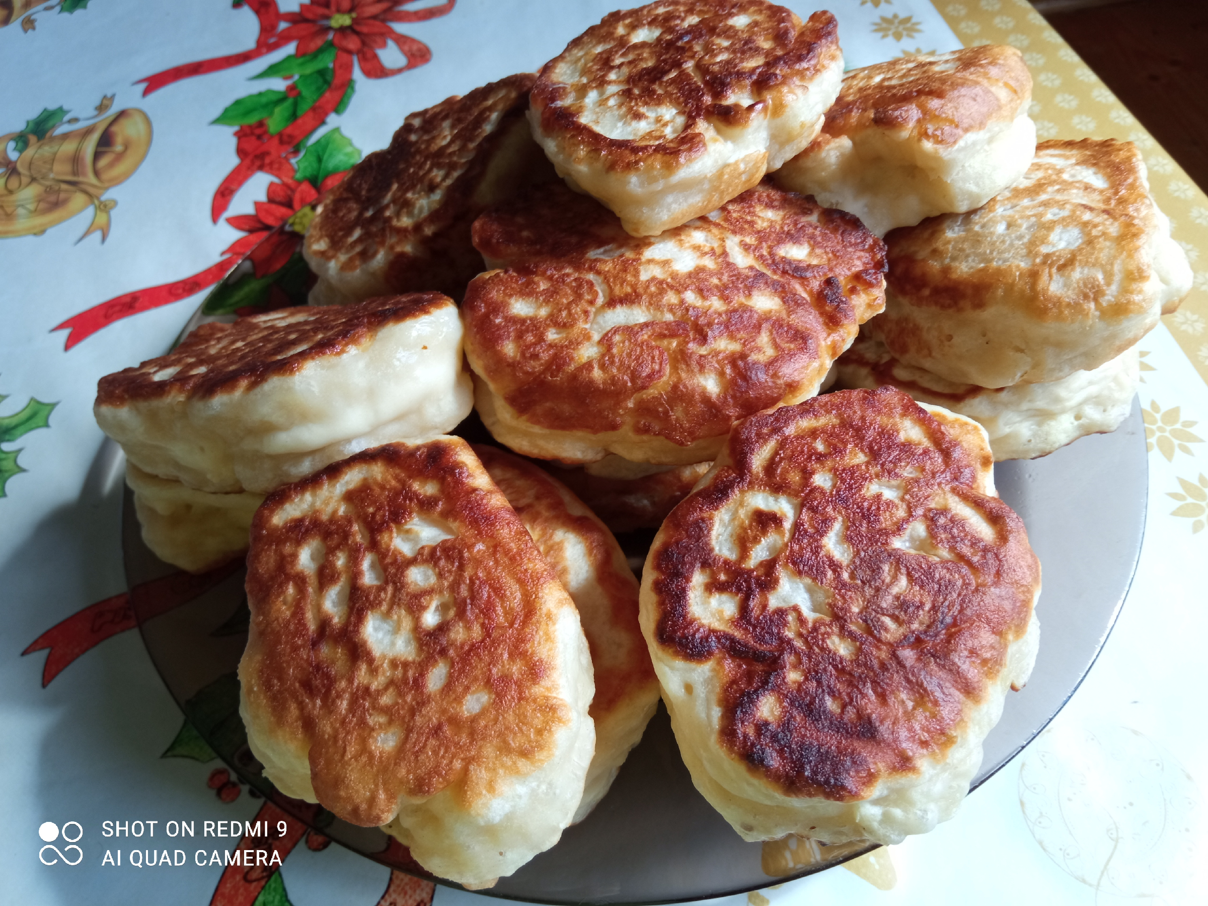 Идеально пышные оладьи на кефире, без дрожжей, самые вкусные7