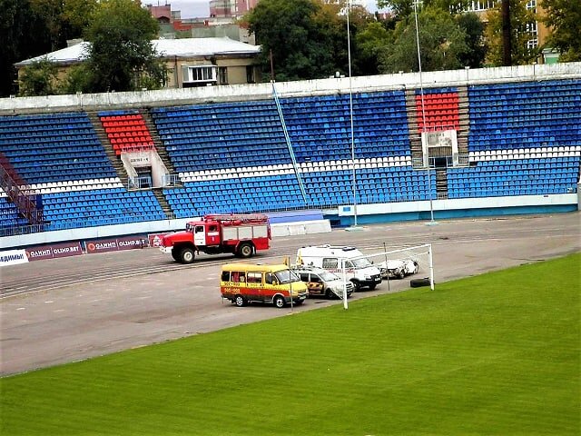 Спец техника (галерея - стрелка вправо)