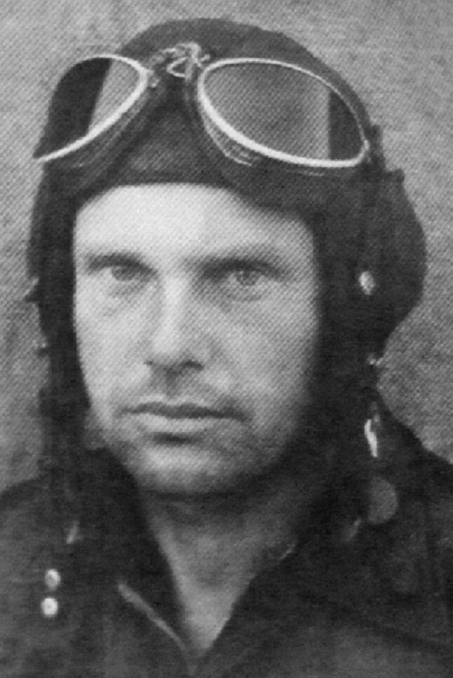 Степан Антонович Бахаев. Источник фото: http://10226.ru/avtorskie-stati/lipeckiy-aeroklub/