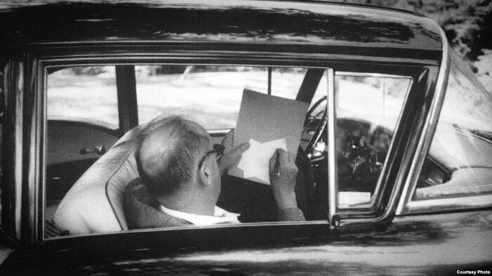                       Приврете маленько, как полагается. Красиво не соврать — истории не рассказать. Но это после.
                                                                                                                                                                                  Фильм «Неуловимые мстители»