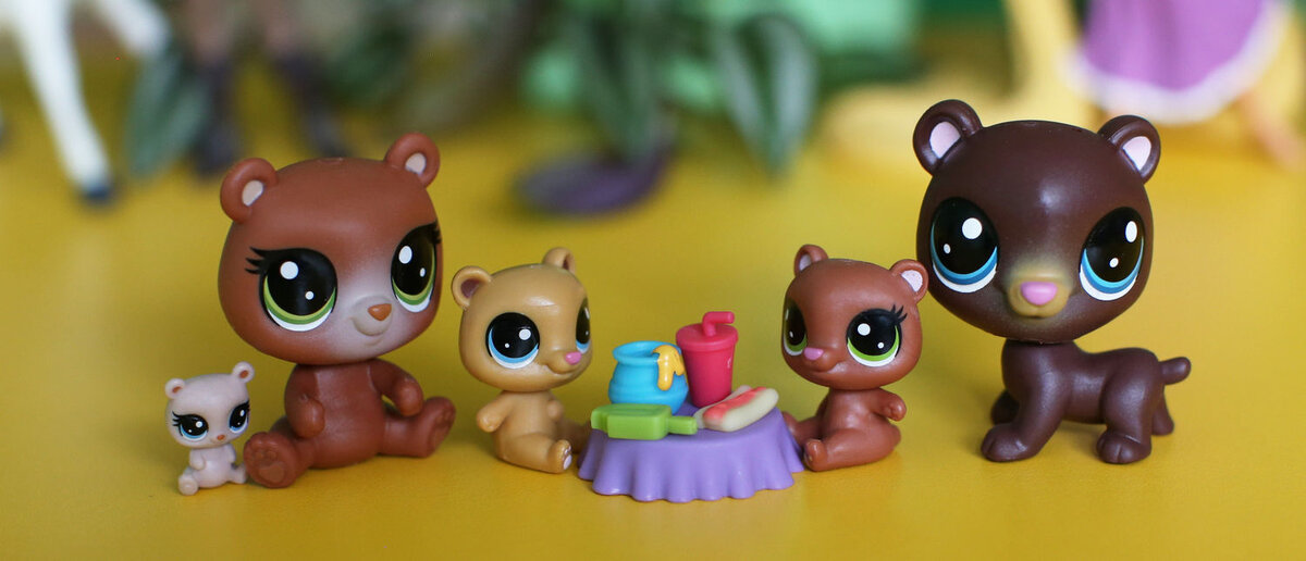 Набор Littlest Pet Shop "Семья петов": мишки!