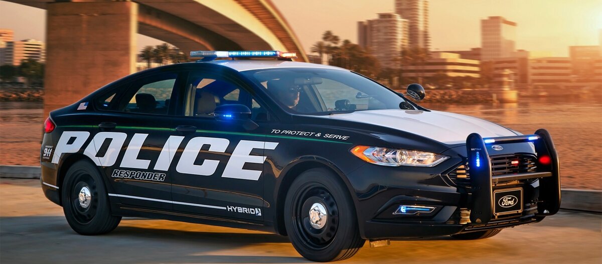 Полицейская машина форд. Ford Police Responder Hybrid. Полицейский Форд Мондео. Ford Fusion Police Interceptor.