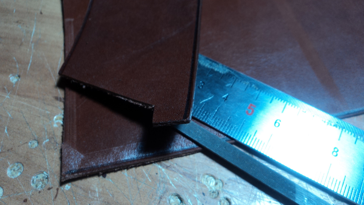 Подготовка деталей к склеиванию.