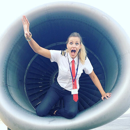 Страх перед полетами - в прошлом. Фото: Instagram