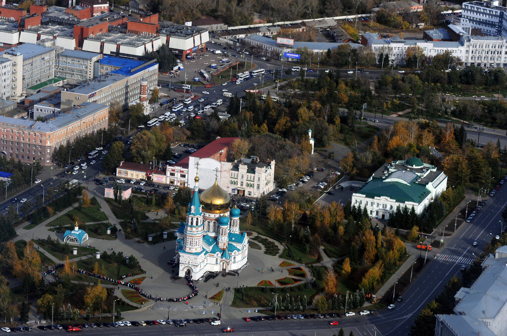 Улица гагарина омск. Тарская 14 Омск. Улица Тарская Омск. Интернациональная улица Омск.