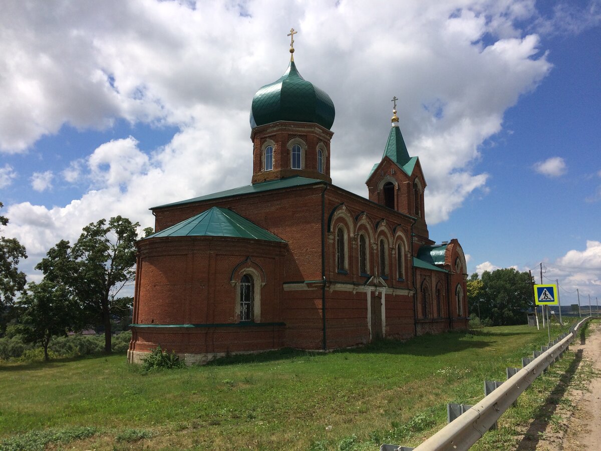 Село пяти. Алексеевская Церковь Докторово Липецкая область. Село Докторово Липецкая область. Докторово Лебедянский район Липецкая область. Докторово Липецкая область змеи.