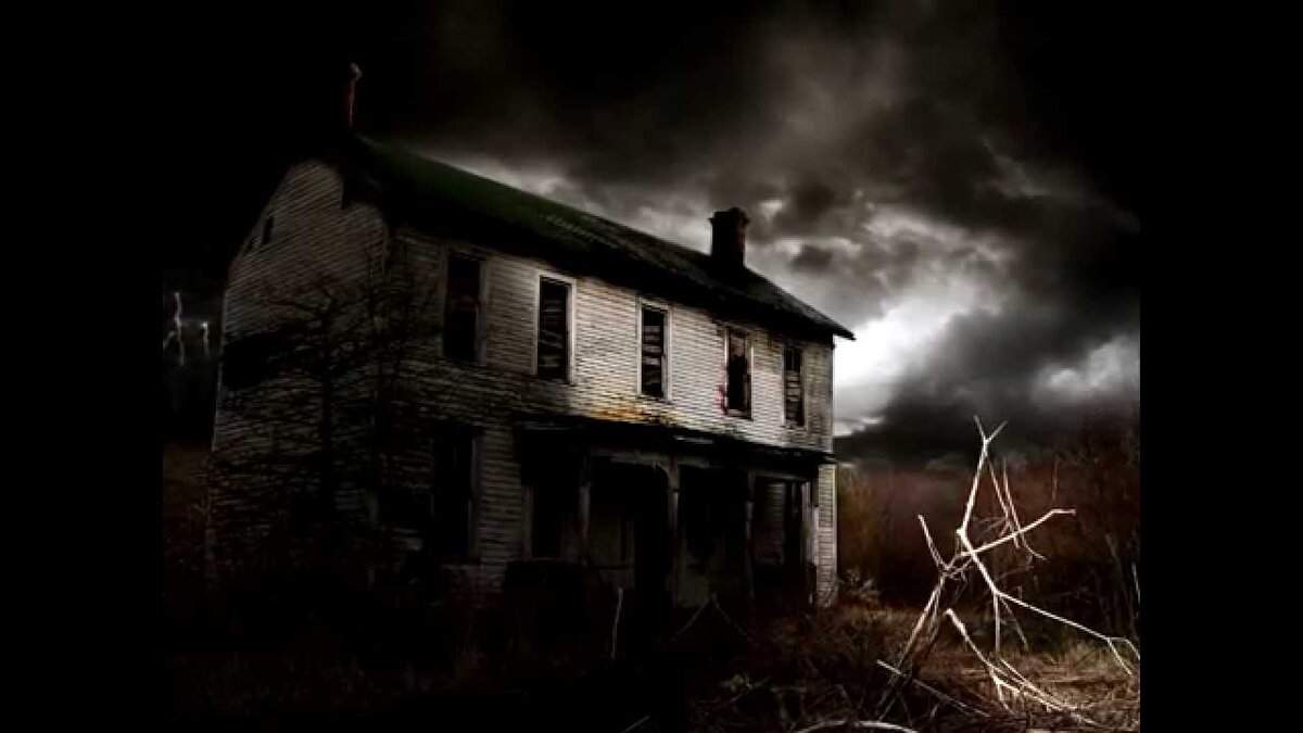 кадр из фильма "Проклятый дом"