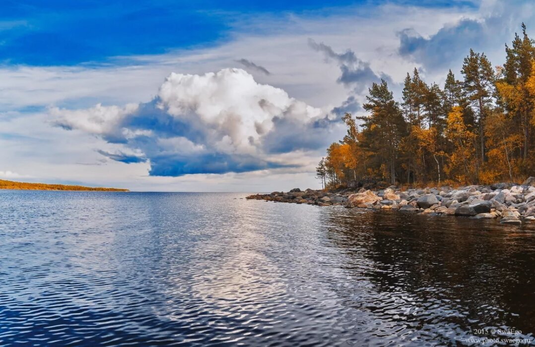 Ладожское озеро старое. Ладожское озеро. Ладога озеро. Ладога СПБ озеро. Ладожское озеро Россия.