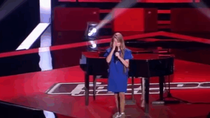 В этот момент, что нужно делать у телевизора?