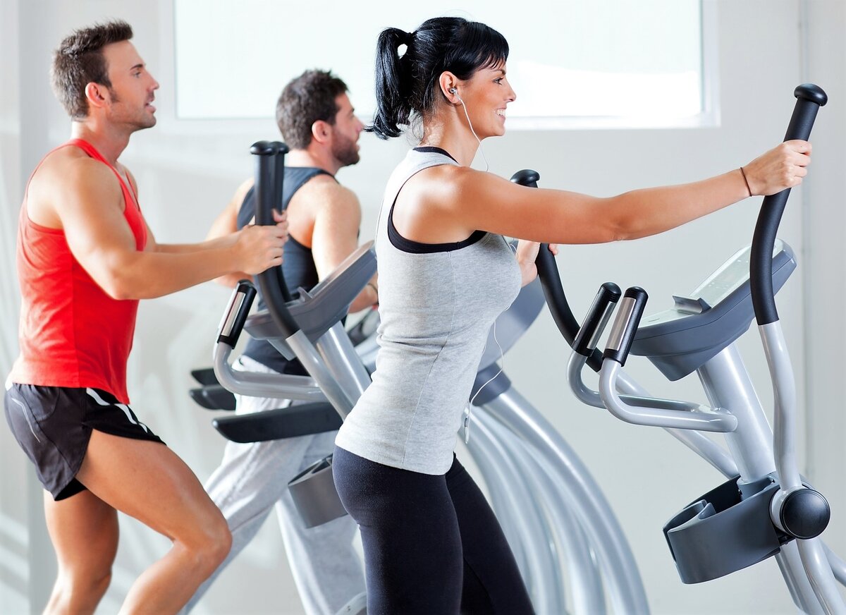 Gym упражнения. Занятия на тренажерах. Тренажеры в зале. Тренажер зал. Тренажёры в спортзале.