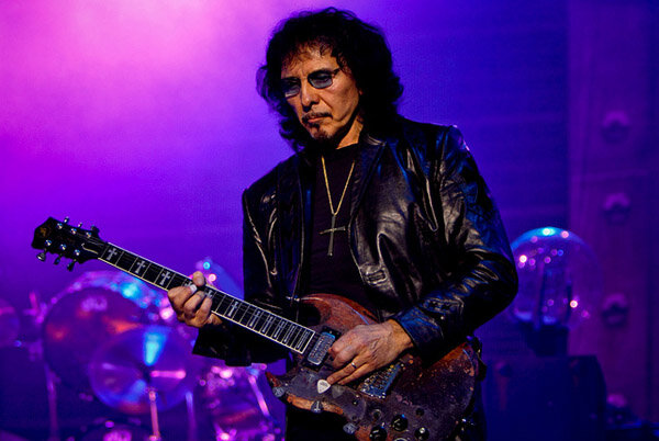 Tony Iommi - гитарист Black Sabbath