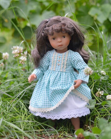 Фото сайта my-dolls.info. Платье по мастер-классу Наталии Смаглий.