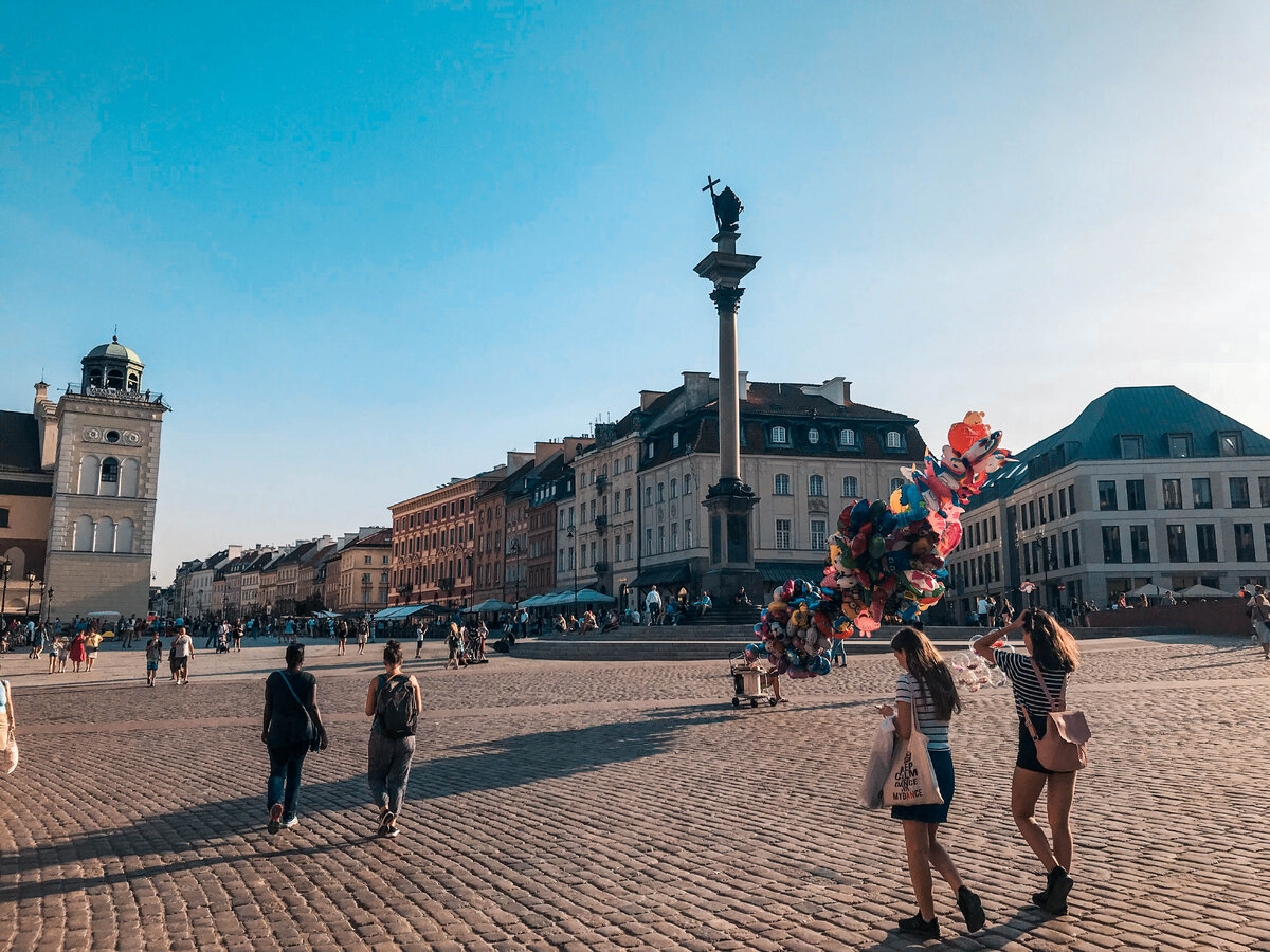 Музыкальные скамейки в варшаве