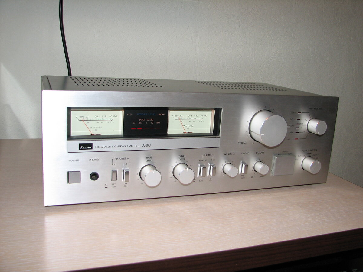 Винтажная напольная акустика SANSUI S-7001 made in japan 8-909-910-41-65 Москва.