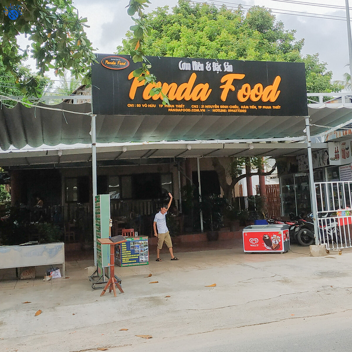 Наше любимое кафе в Муйне.