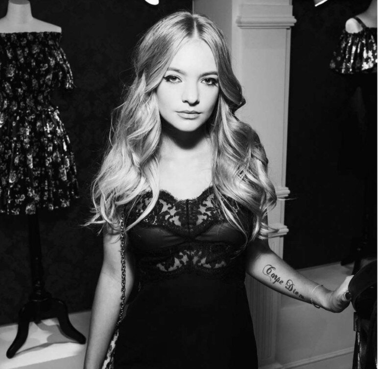 Лиза Пескова.