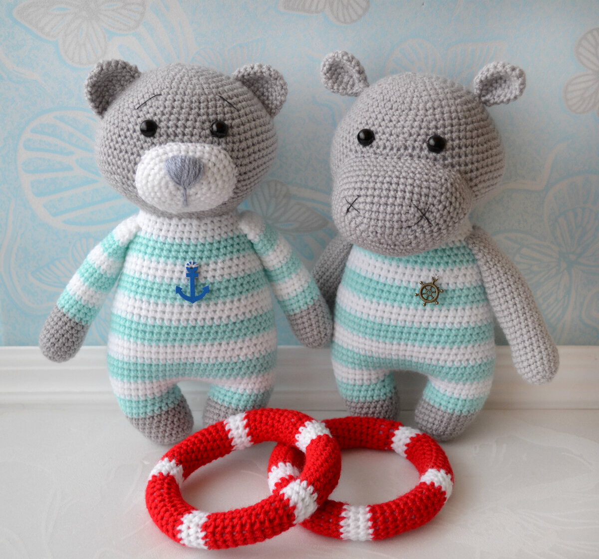 Из пряжи Пехорка Детская новинка. 100% акрил.