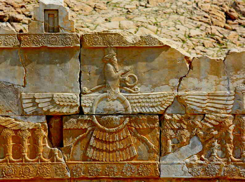 Фаравахар - главный символ зороастризма