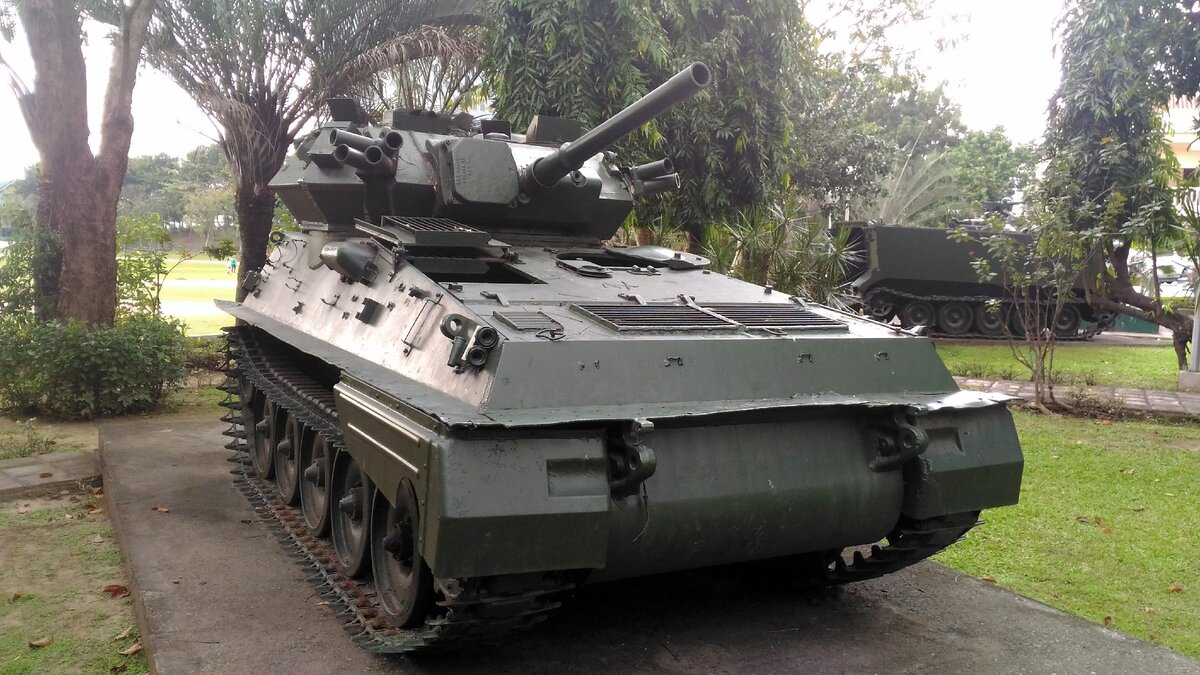 FV101 отец семейства