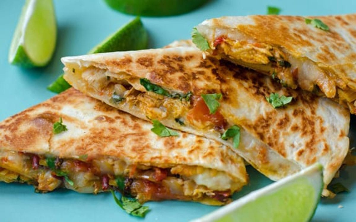 Como hacer quesadillas de pollo