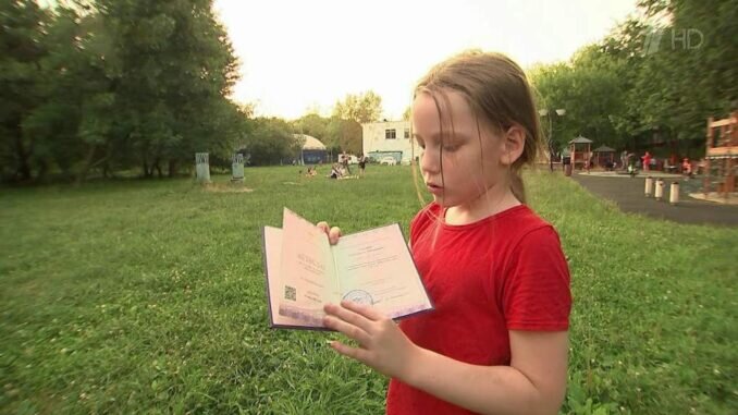 Хеймдалль Тепляков, 7 лет, закончил 9 классов