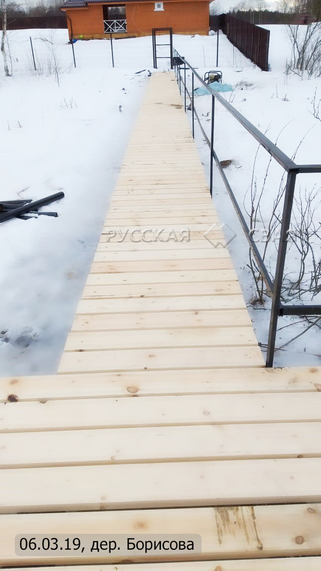 Фотографии с монтажа пирса в 2019 году из деревни Борисова