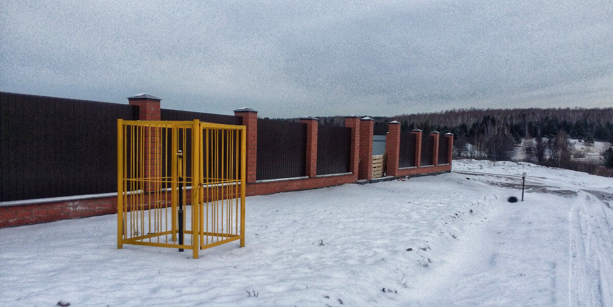 Жертвам маркетинга мода обходится в копеечку. Думаете,изнутри красиво? Как в консервной банке.