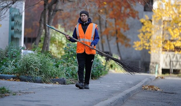 Таджикские дворники устроили забастовку на востоке Москвы