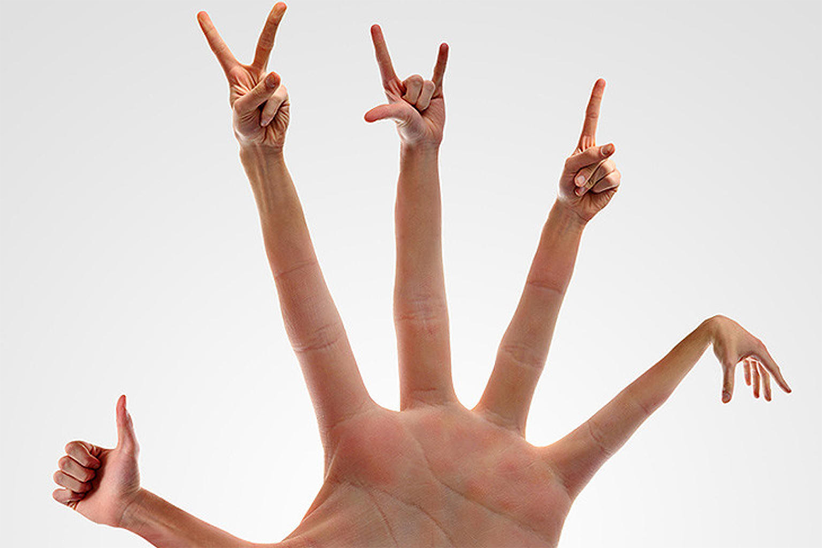 Жизнь говорящих рук. Рука человека. Жесты. Жестикуляция руками. Приветствие руками.