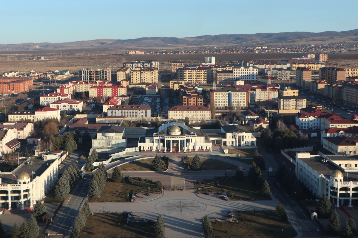 Погода в магасе на 10. Где живут люди в Магасе.