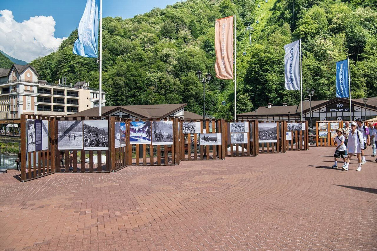 Выставка фотографа на Роза Хутор