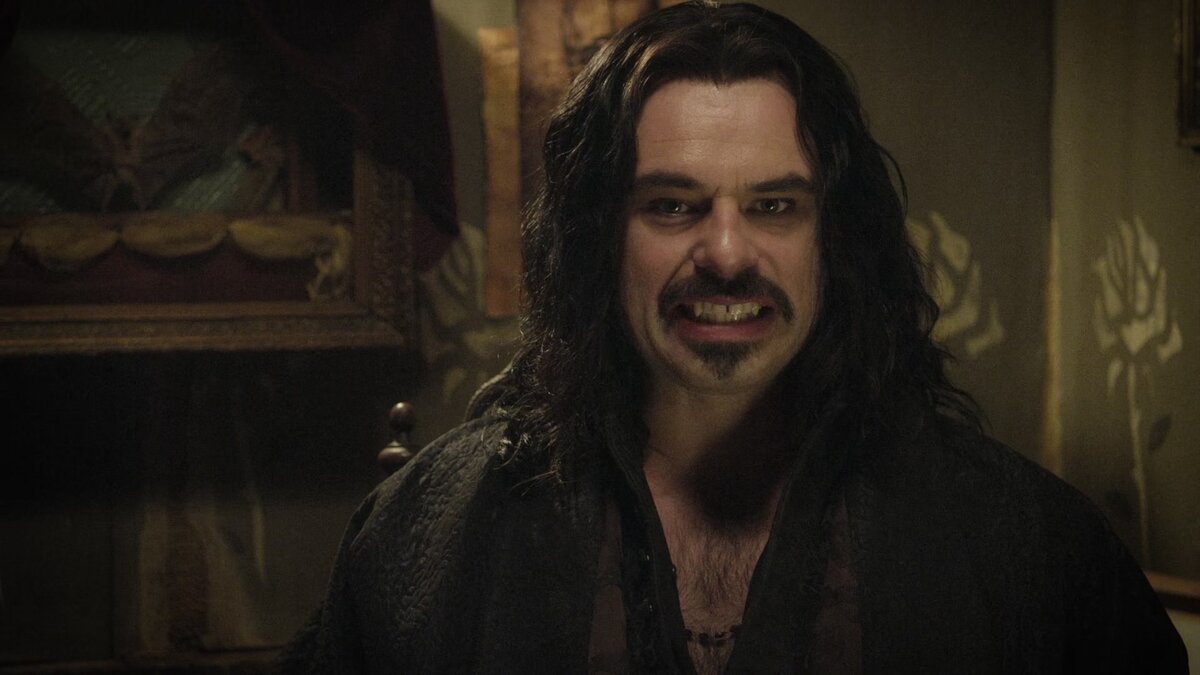 Эйдан уайт вампир. Вампиры» (джон карпентер, 1998. Каким стал вампиром. Джо диникол вампир. Кристен стюарт вампирша.