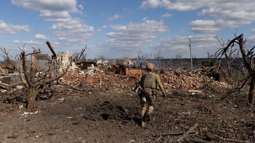 Фото: Alex Babenko / AP📷Виды Андреевки после боев