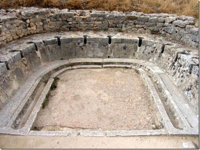 Общественный туалет в древнем Риме