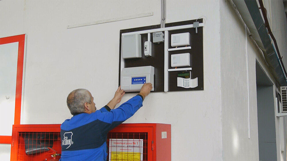 монтаж и обслуживание систем безопасности. противопожарная система бастион. инженер-монтажник слаботочных систем (охранно-пожарная сигнализация). работа монтажнику опс. инженер охранно-пожарной сигнализации.