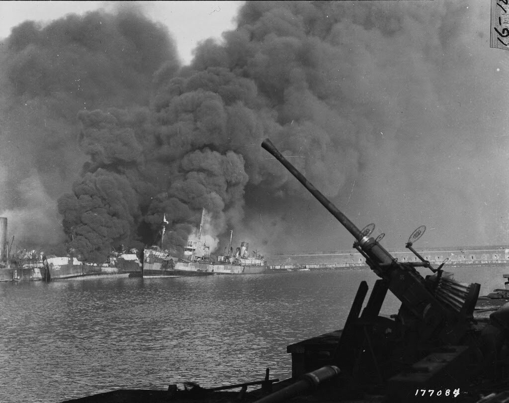Трагедия в Бари, 1943 г.