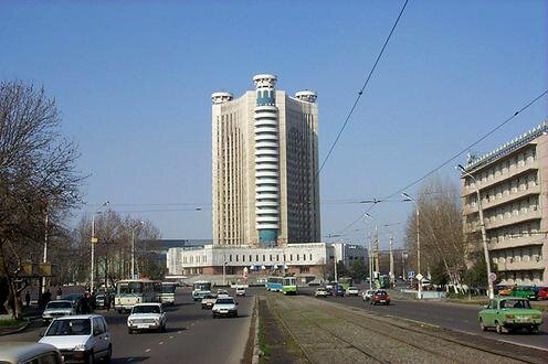  Гостиница "Чорсу". Фото с сайта Ctzn.uz