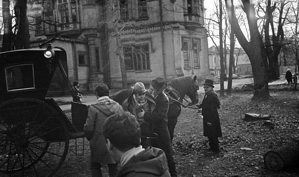 Съемки фильма про Шерлока Холмска. Узнаете дом?