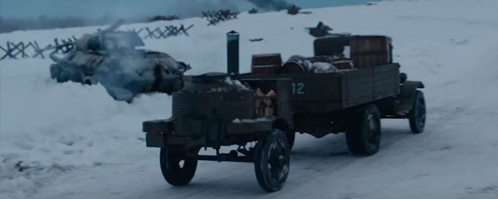 Кадр из фильма "Т-34".