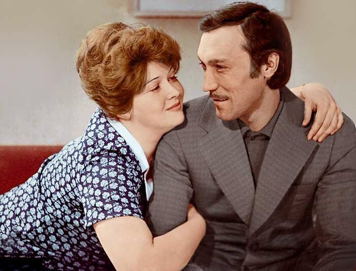 Кадр из фильма. Гундарева просто роскошна. Настоящая русская красавица.