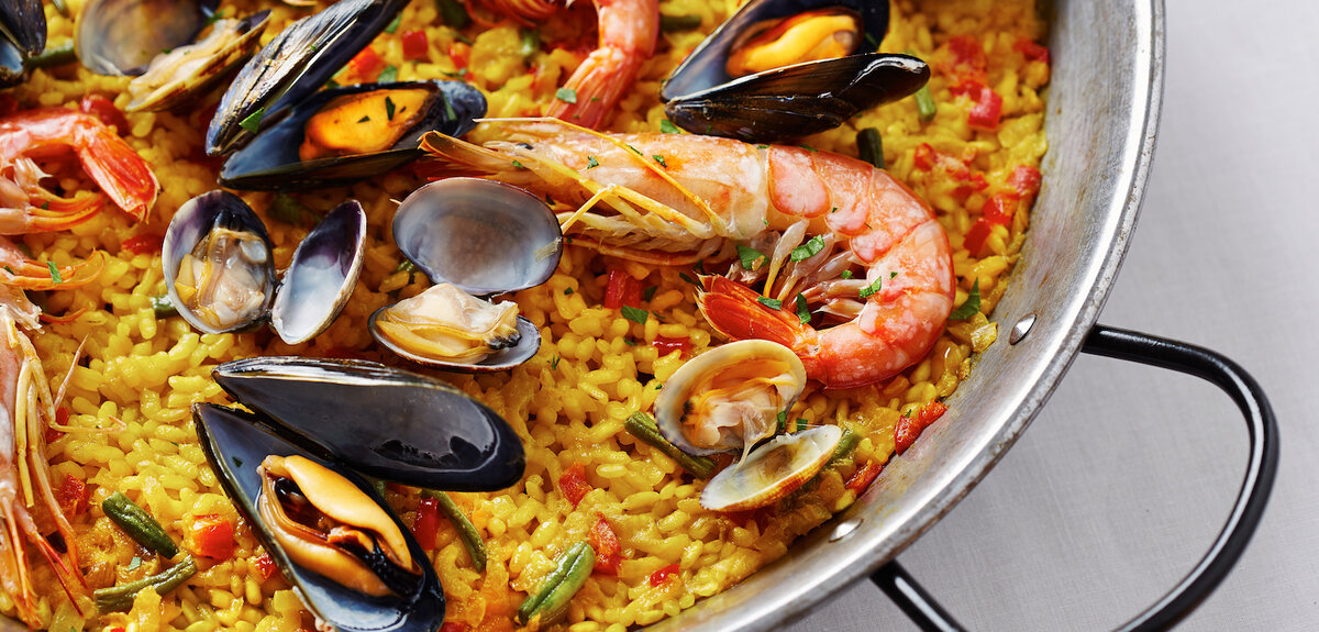 Паэлья из морепродуктов 