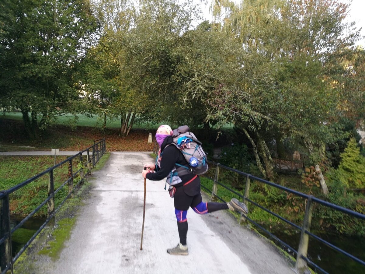 Холодное утро вблизи гор.