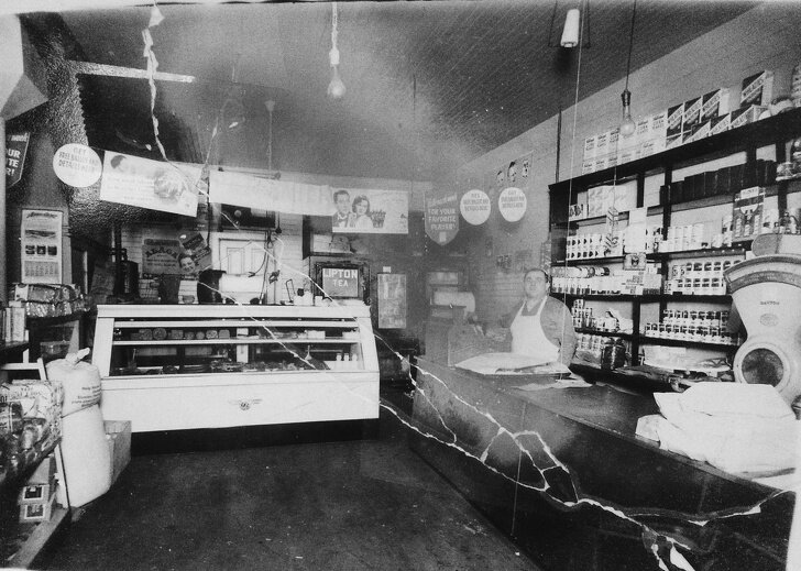 Продуктовый магазин 80-х