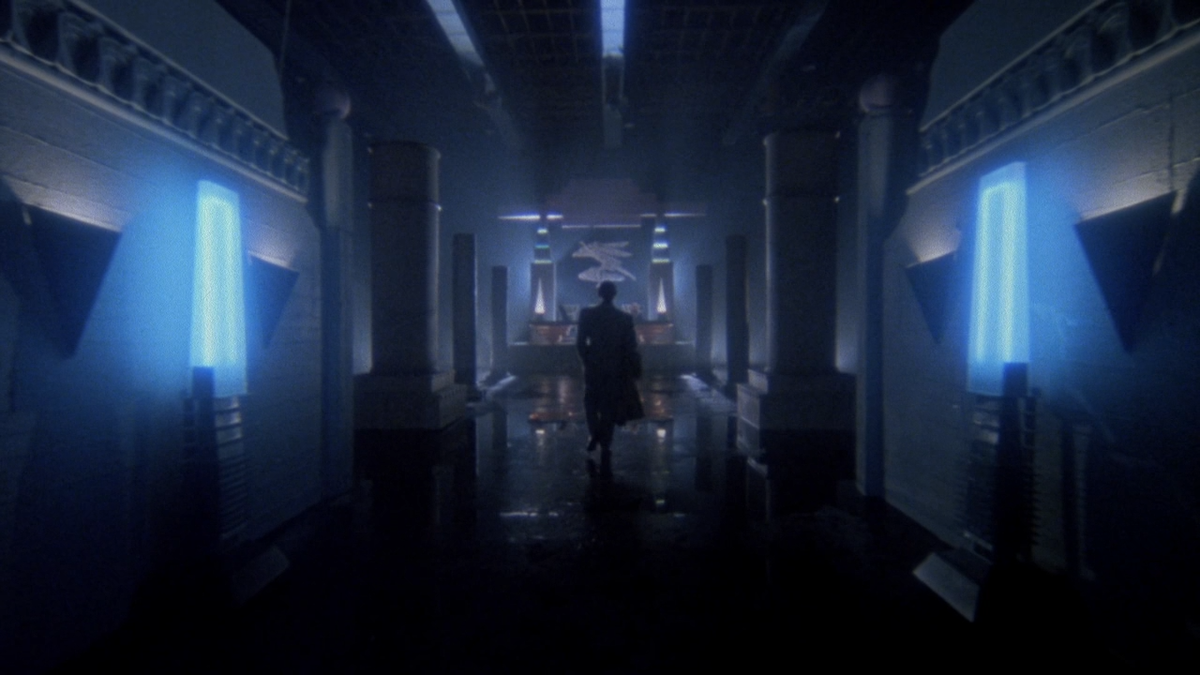 Кадр из фильма "Трансеры" (1984). Скриншот из открытых источников.