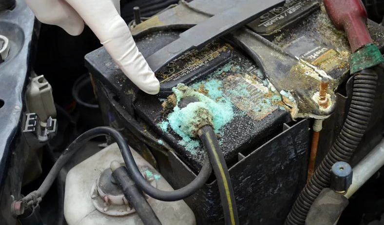 Явные признаки плохого аккумулятора